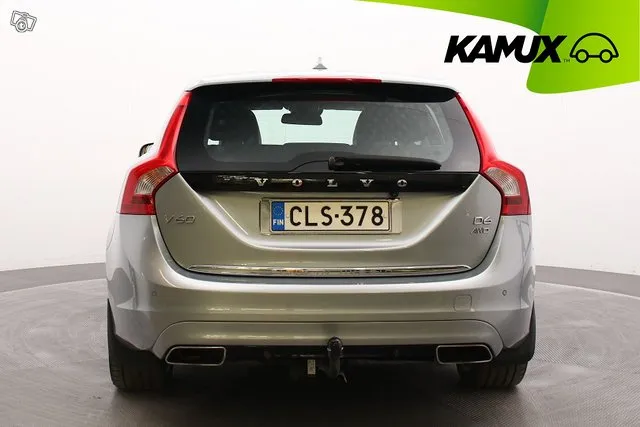 Volvo V60 D6 AWD Summum plug in hybrid aut / Navi / Digimitt Image 5